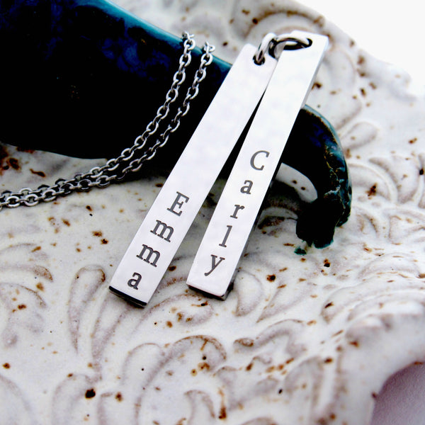 The Lacey Necklace - Personalized Vertical Name Necklace